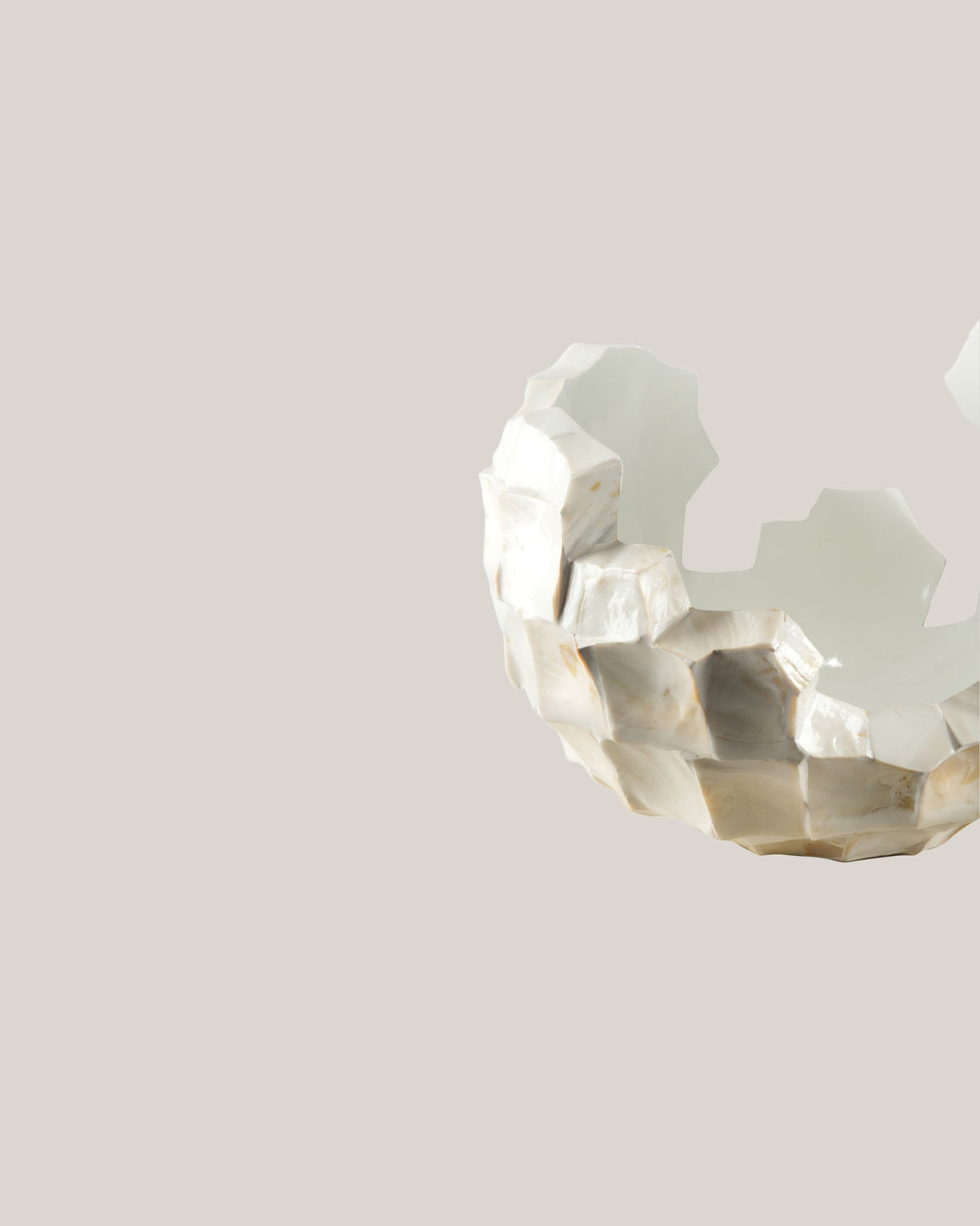 Broken Egg MOP White