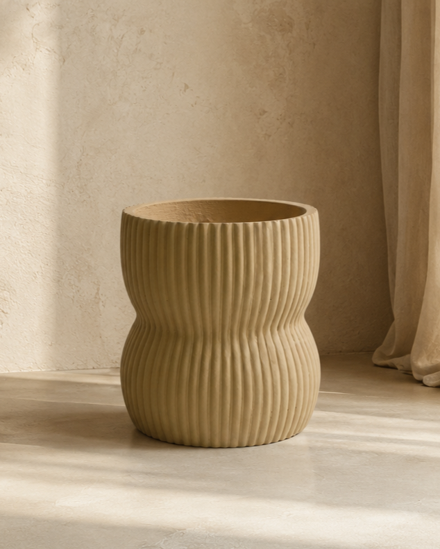 Grooved Fiberclay Pot Beige