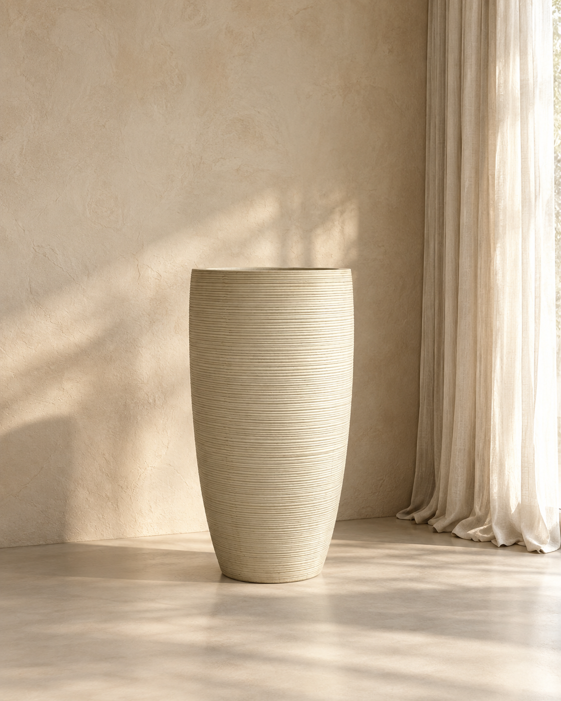 GD Long Egg Pot Antique White
