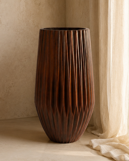 Redrop Quill Planter – Wood Look