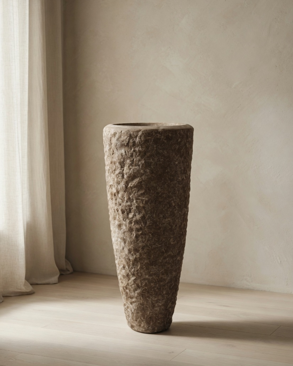 Tapered Chisle Conical Planter
