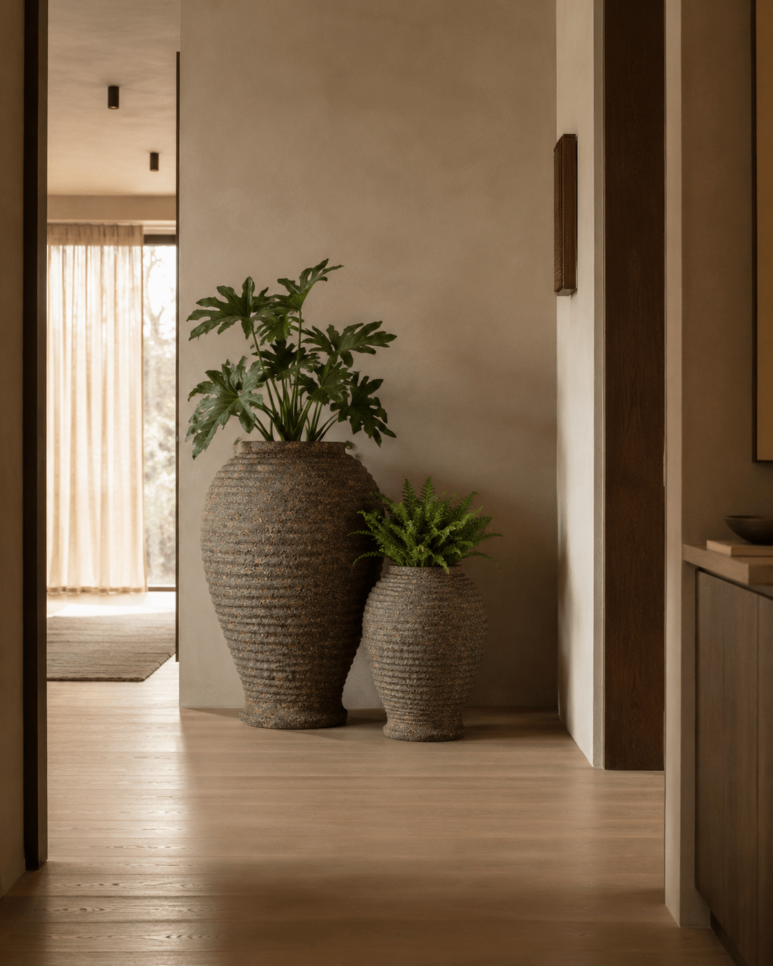 Alibaba Ribbed Antique Polystone - Folivana Store