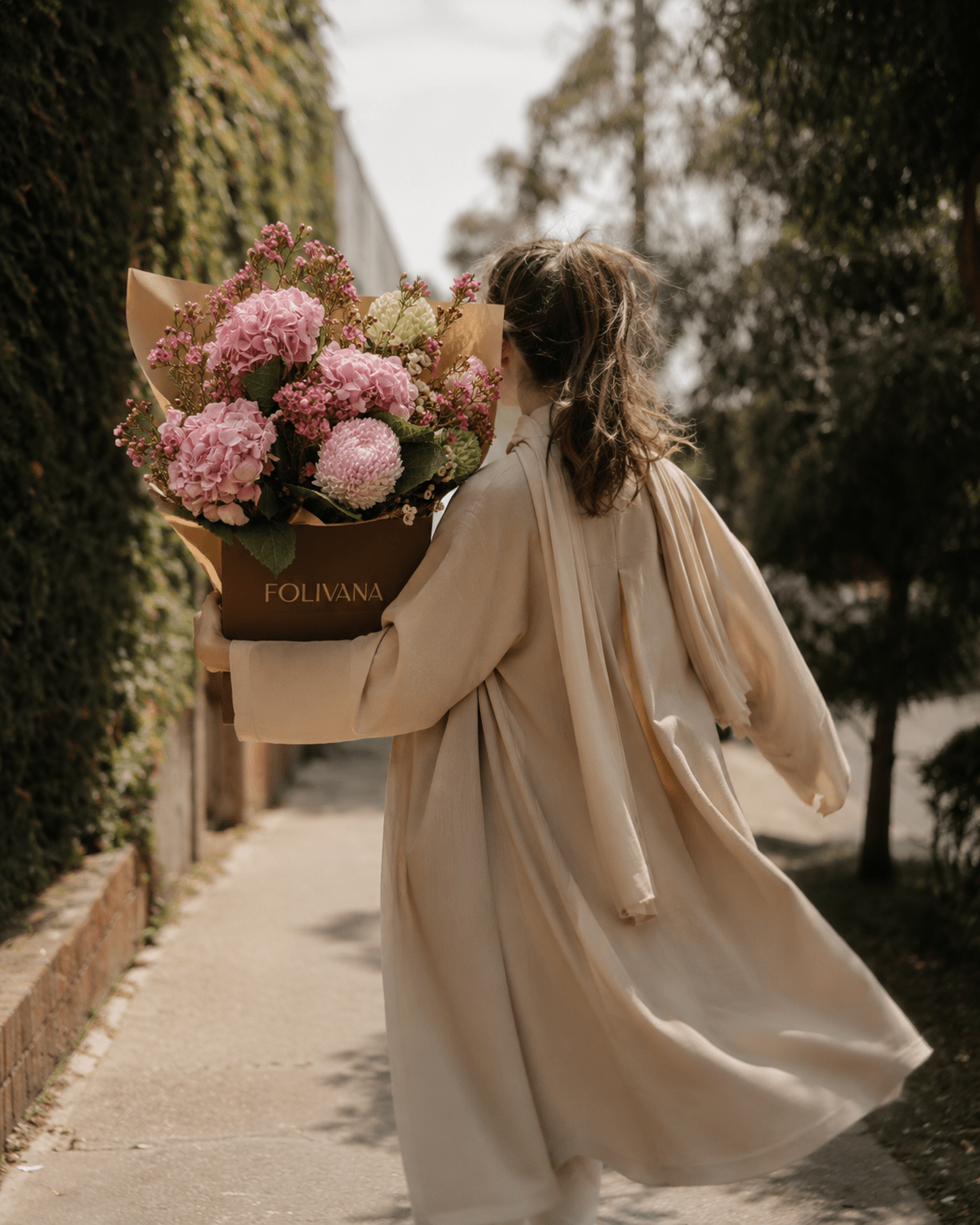 Botanical Harmony - Folivana Store
