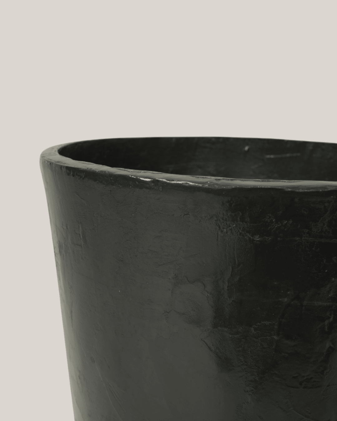 Empire Glossy Cement Finish - Folivana Store