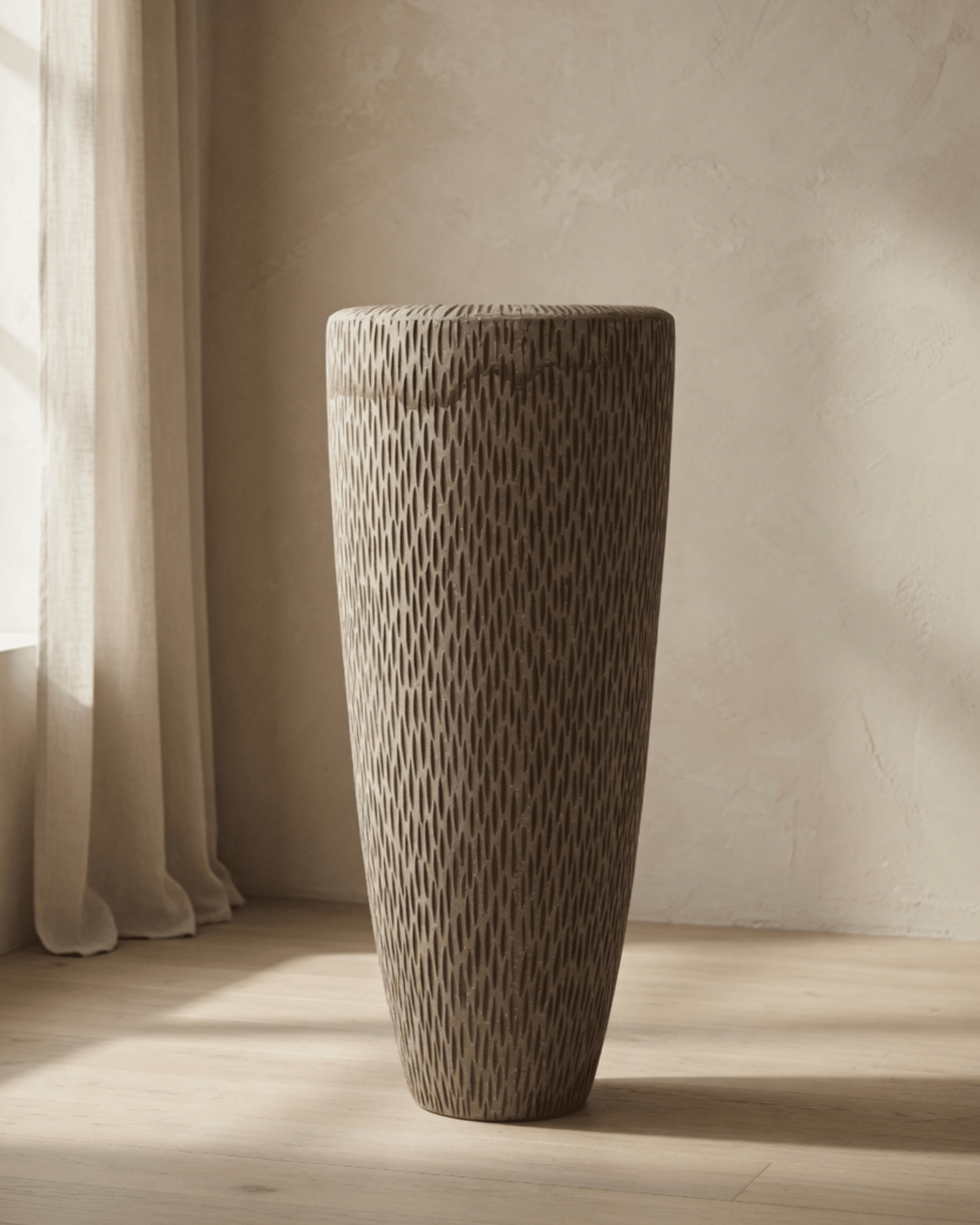 Teardrop Polystone Chisel - Folivana Store